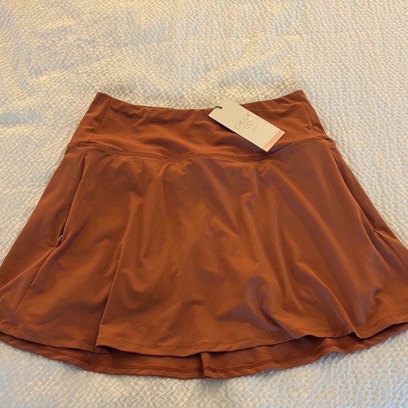 CALIA by Carrie Underwood Eagle Golf Skort size small NWT - Picture 1 of 5